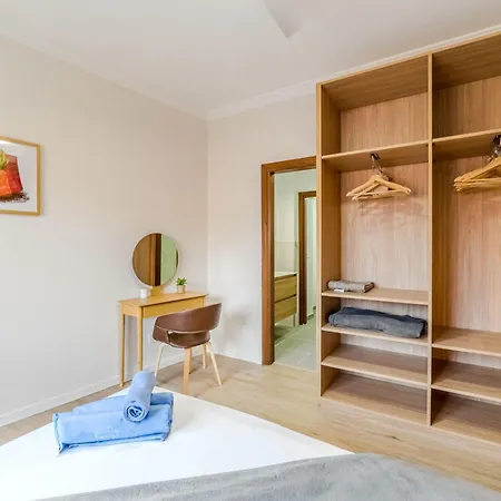 Apartman Yubal Iv By Interhome